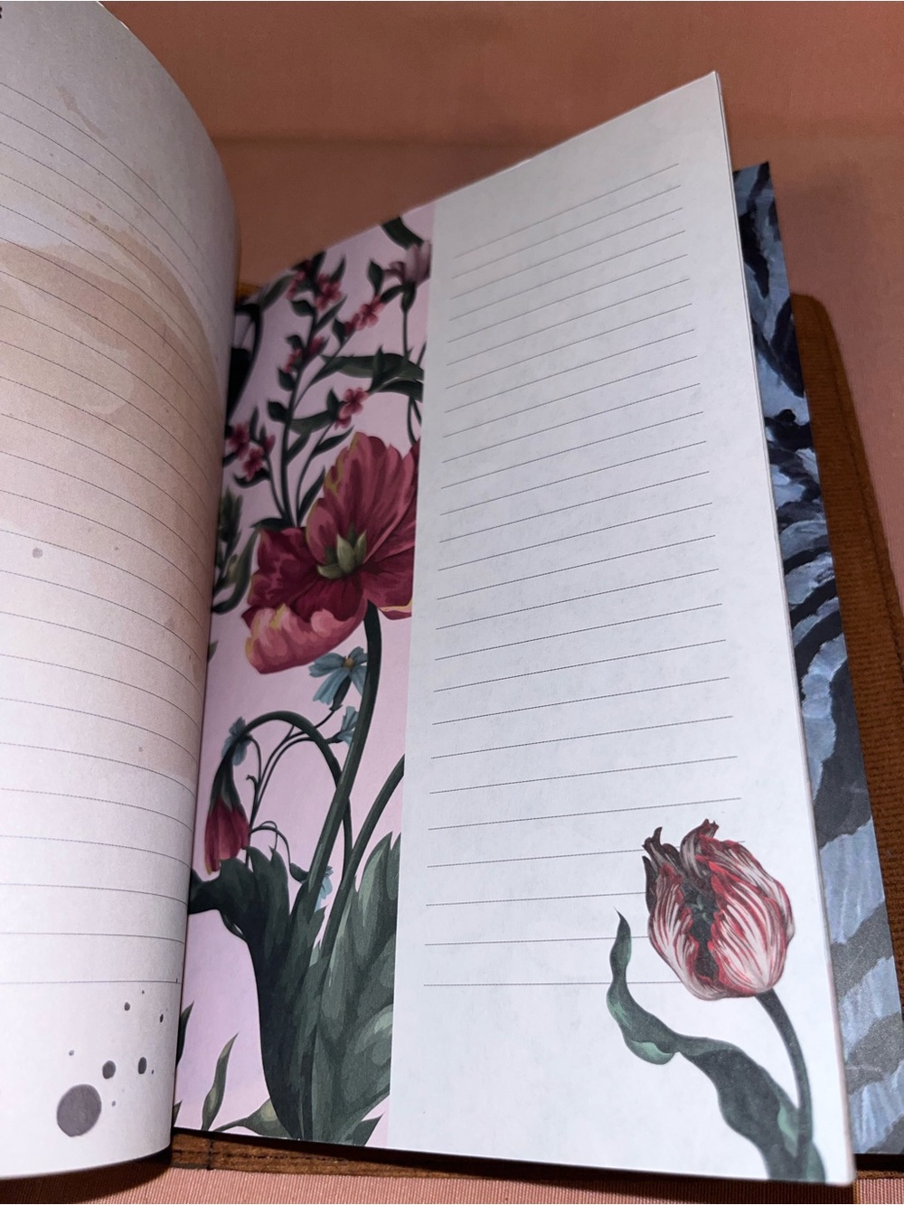 Jane’s Agenda Classic Dark BrowPebbled Leather PlannerCover with 4 inserts - Picture 8 of 16